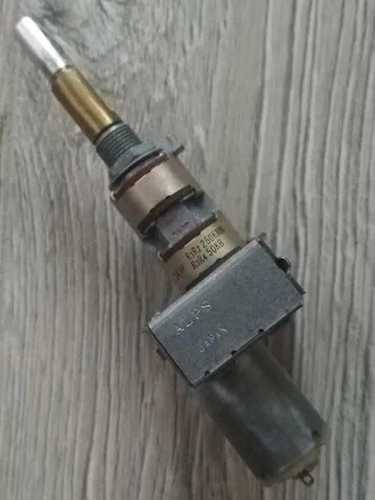 ALPS Потенціометри для схеми регулювання гучності та балансу