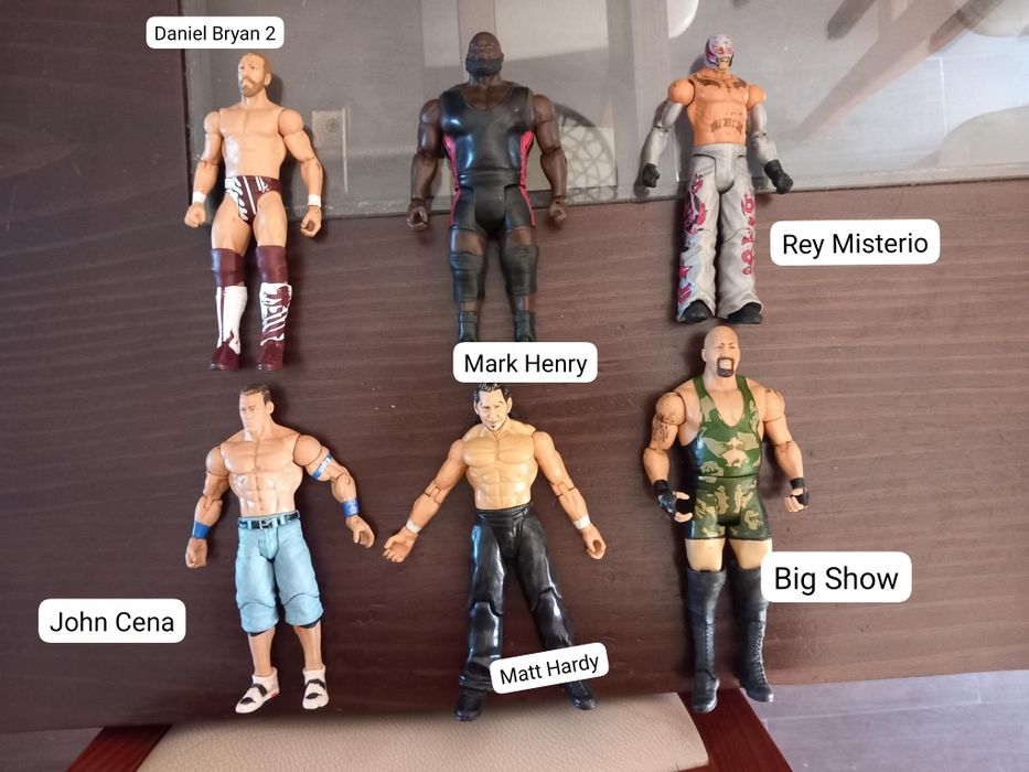Bonecos WWE figuras coleção toys brinquedos