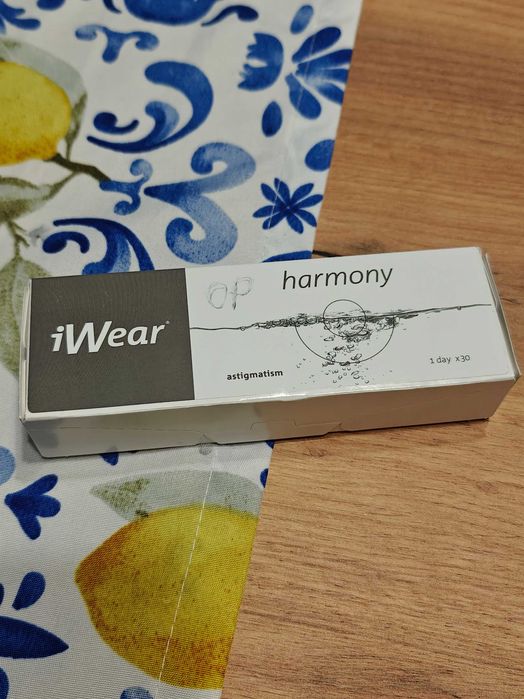 Soczewki kontaktowe jednodniowe -3,00 astygmatyzm iWear 30 sztuk