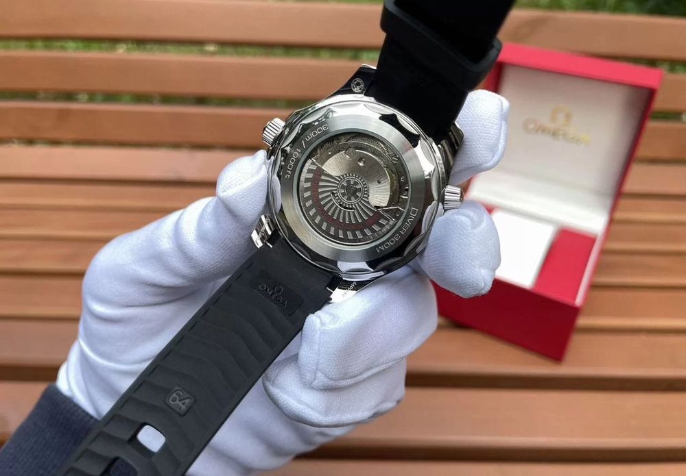 Наручные премиум часы Omega Seamaster 300 Diver