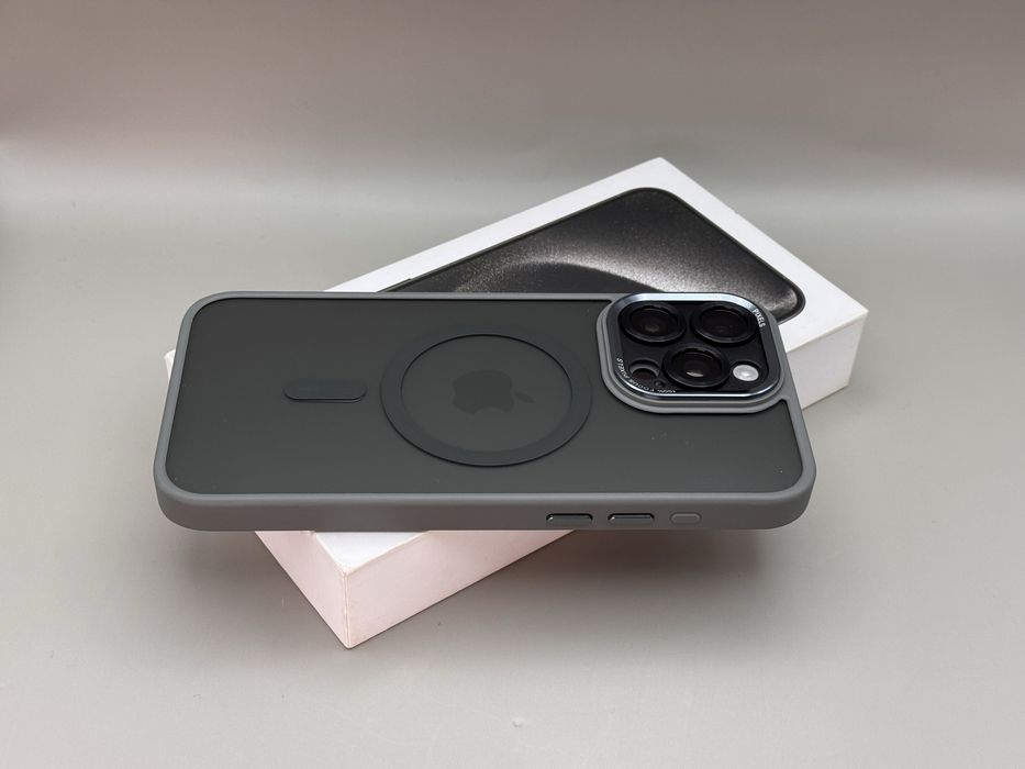 Чехол IPhone 15 Pro Max Natural Titanium MagSafe, 16 Pro Grey MagSafe