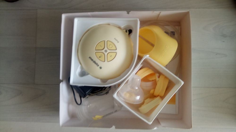 Bomba/Extrator de leite "Medela"
