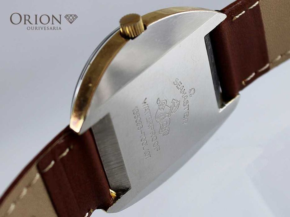 Omega Seamaster Cosmic Day-Date