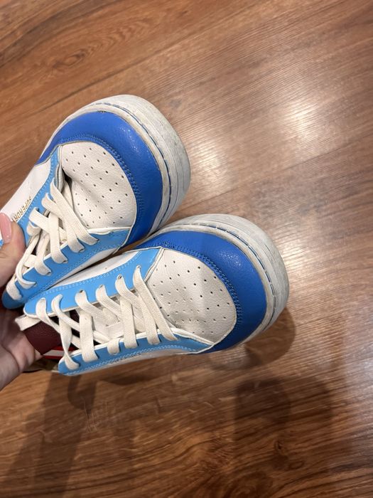 Buty superdry w dobtym stanie