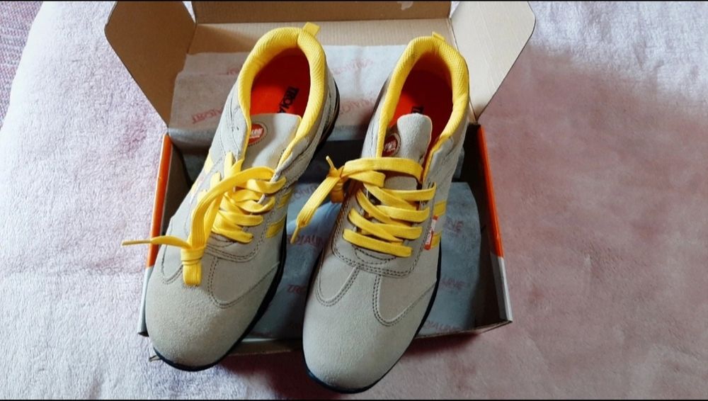 Calçado de trabalho biqueira de aço 44 NOVO