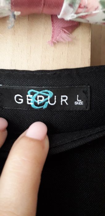 элегантное черное платье  Gepur