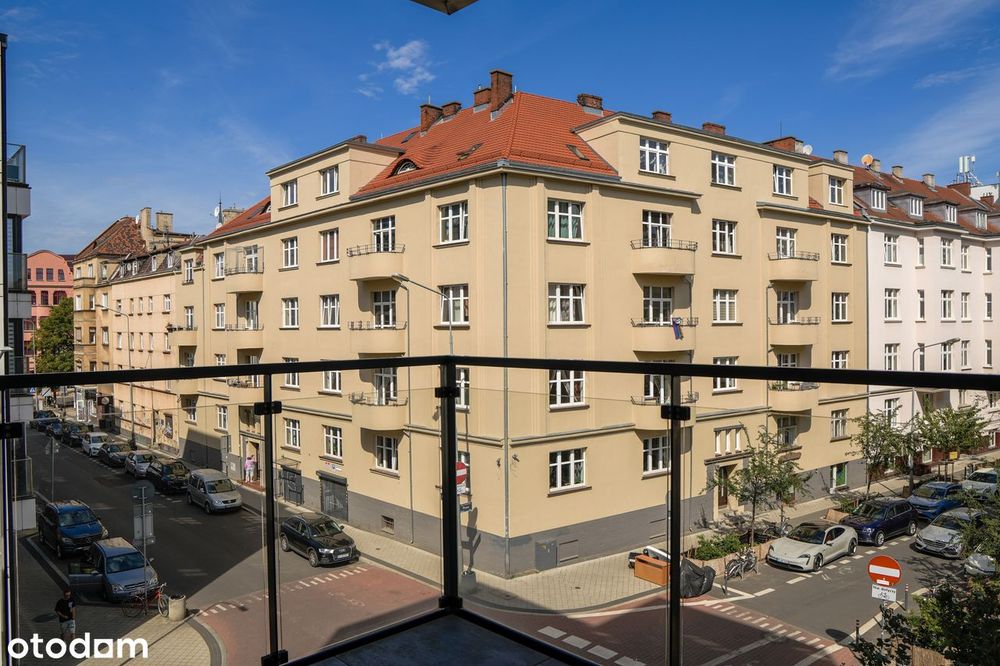 Przestronne mieszkanie z balkonem w Jeżycach