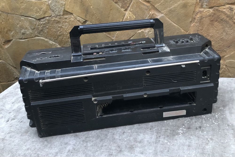 Магнитофон  Sharp WQ-T237Z