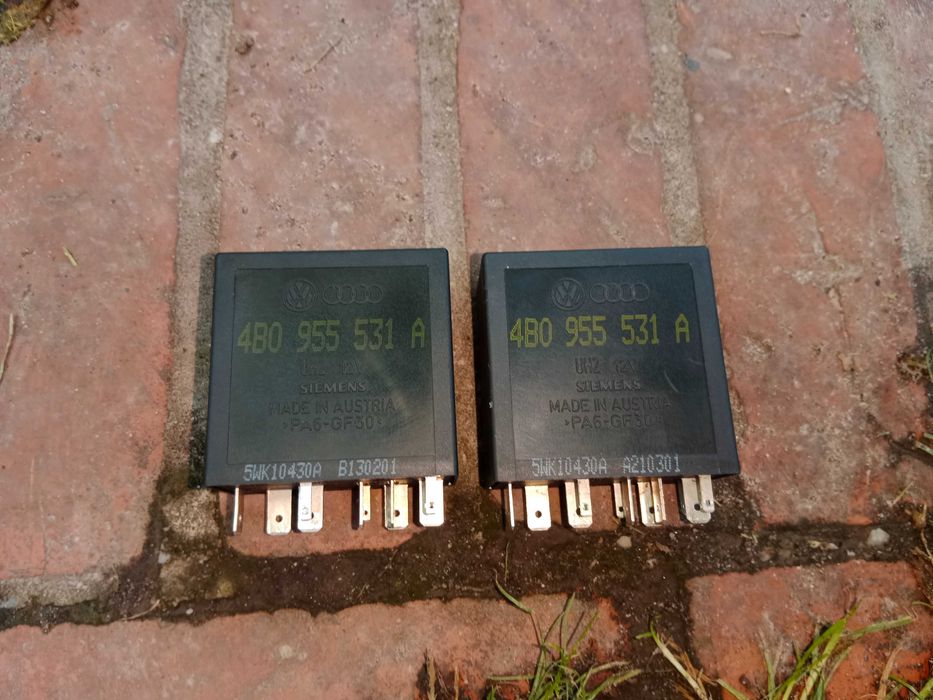 Реле Склоочисників VAG Skoda Aydi VW  двірників