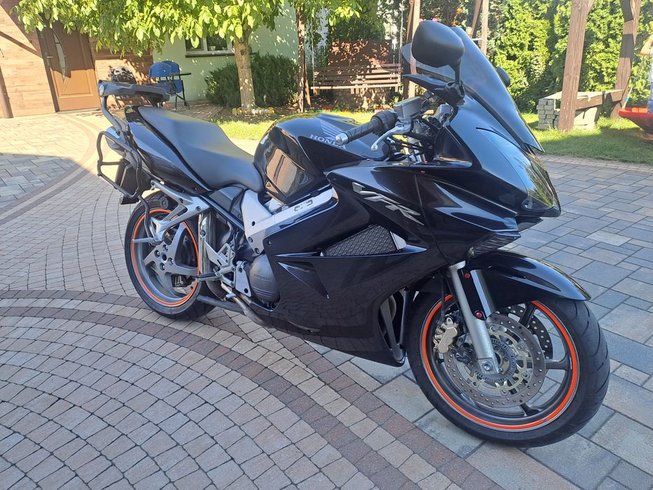 Honda VFR 800 RC46
