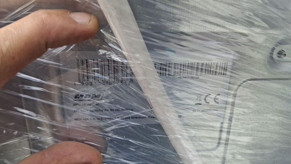 Kuchenka elektryczna z piekarnikiem