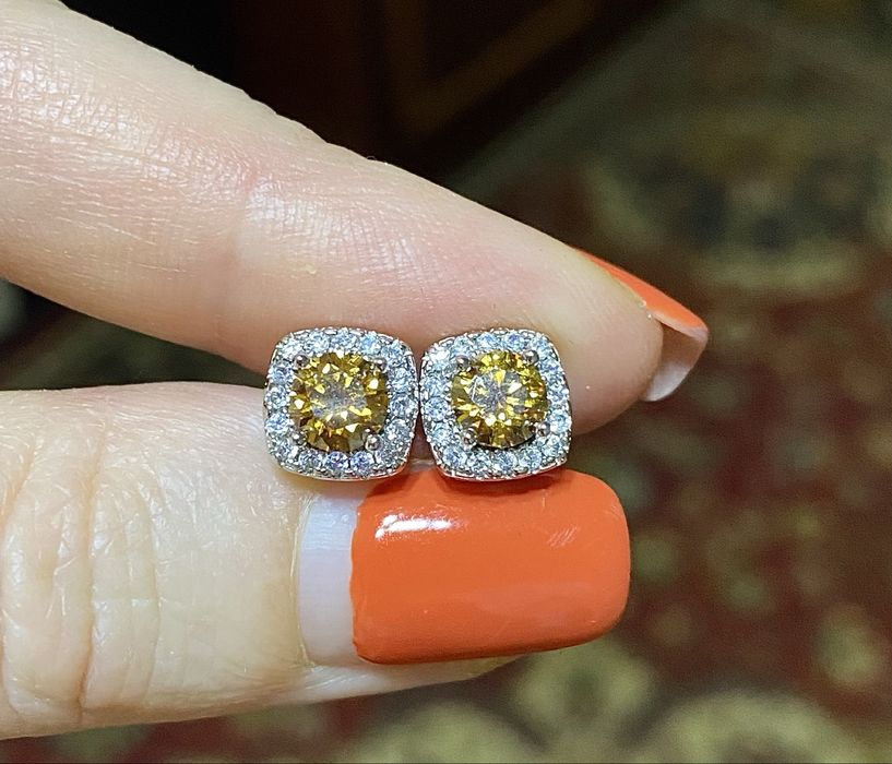 Срібні сережки з діамантами муасанітами колір коричневий