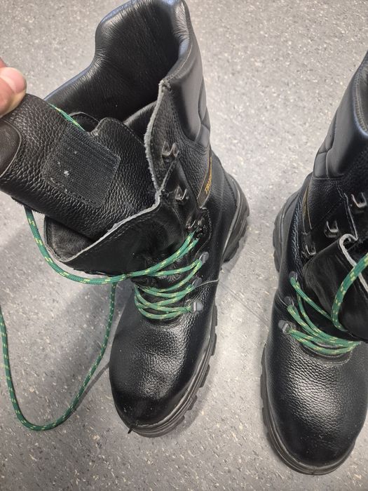 Buty pilarza antyprzecieciowe