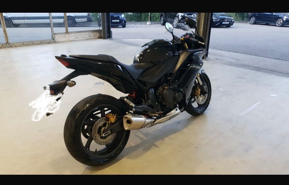 Mota cbr600F 2013