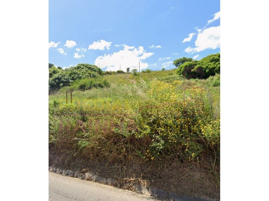 Terreno para construção com 882m2 em Pernes