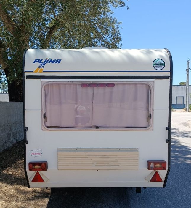 Caravana Pluma 280