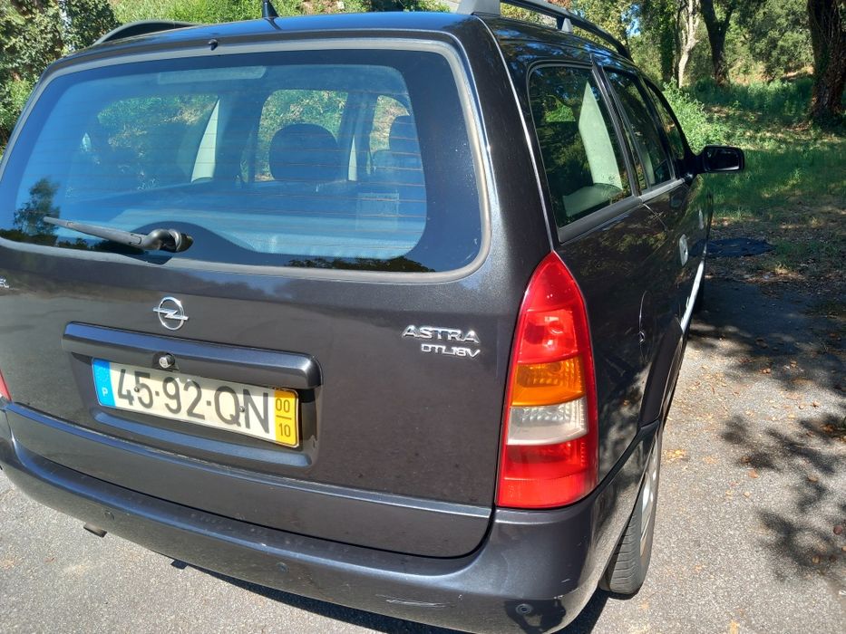 Opel Astra Caravan Dti 2.0
