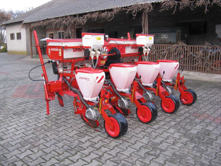 Siewnik Gaspardo SP540 4 rzędowy do kukurydzy Kuhn Junior Monosem NG+