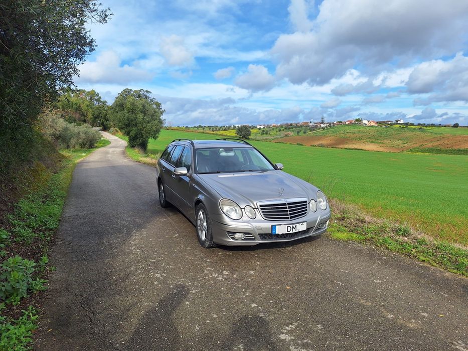 Mercedez Benz E 220