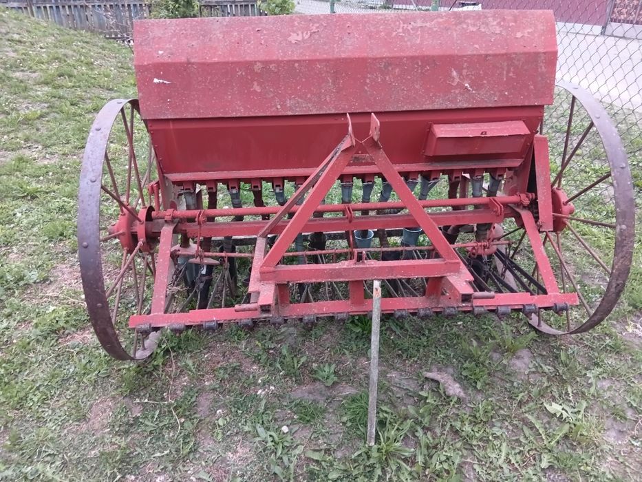Продам сівалку на 30 лій.
