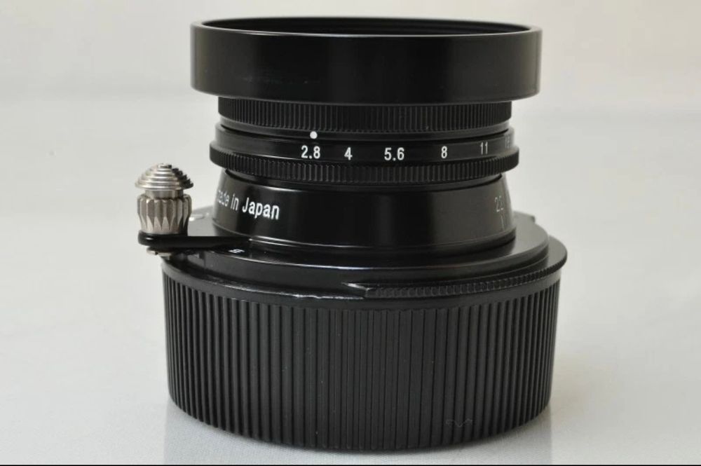 Voigtländer Heliar 40mm f/2.8 Aspherical VM Leica M Mount objetiva