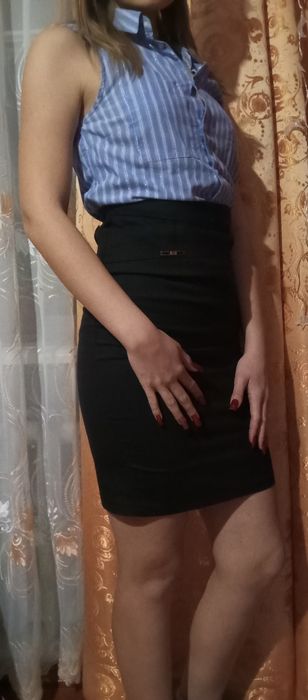 Легка жіноча сорочка H&M без рукавів, блакитна в смужку