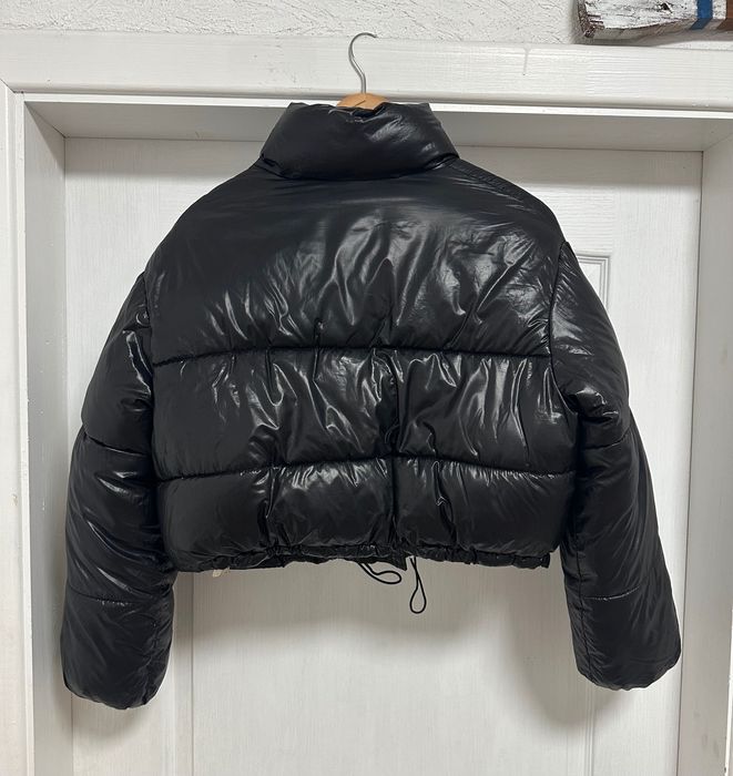 Женский пуховик укороченный  S размер дутик bershka jacket