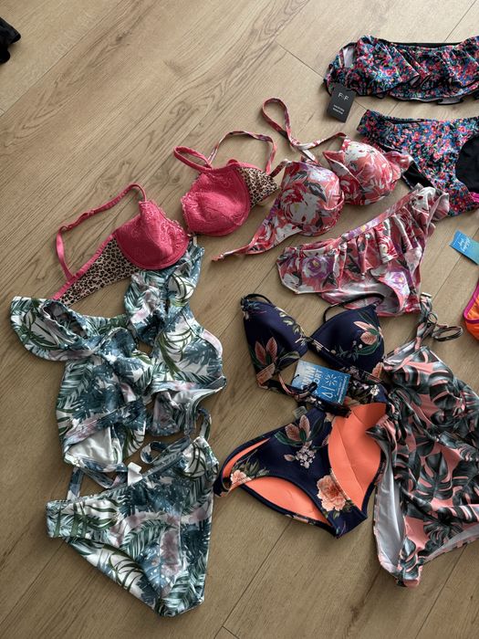 Набір купальників купальник футболка колготи Zara