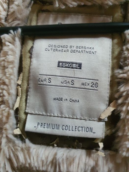 Casaco bershka bege
