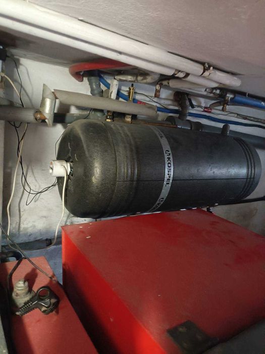 Bojler wymiennik 140 litrów z grzałką elektryczną 2000W