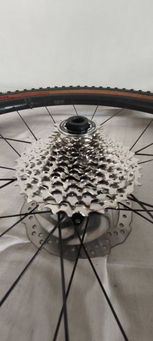 Conjunto de Rodas DT Swiss G 1800 SPLINE 25 Gravel + Pneus + Cassete + Discos + Saco SWIFT