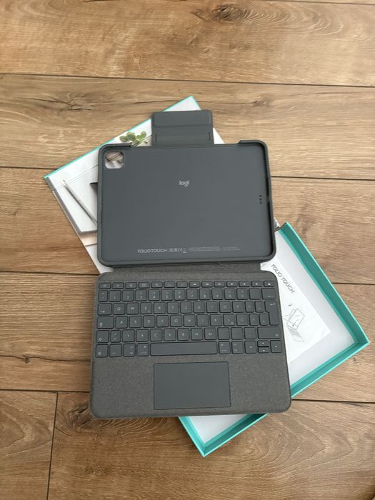 Klawiatura Logitech Folio Touch