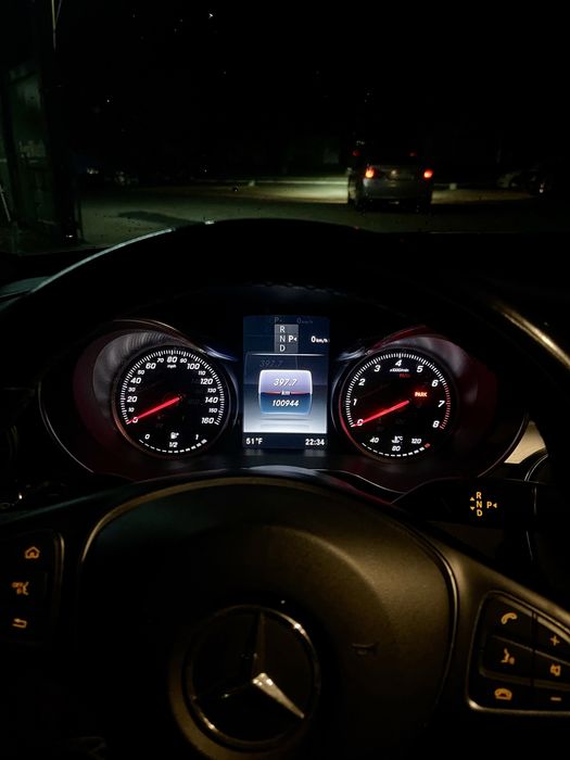Продам Mersedes Benz C 300, 2016 р.в.  2 л. турбо задній привод