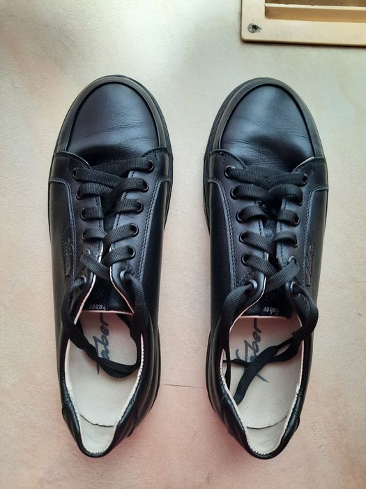 Чоловічі туфлі бренду Faber