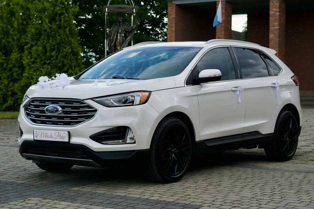 Auto samochód do ślubu Ford Edge / wynajem na imprezy okolicznościowe