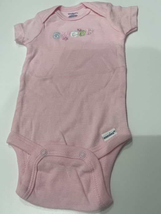 Body dziecięce firmy Gerber