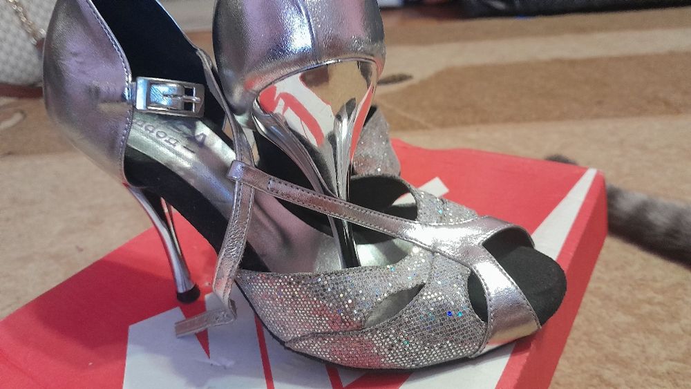 Бальні туфлі б/у