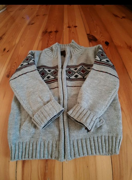 Sweterek ideał 98/104