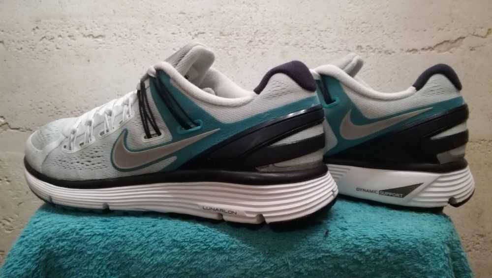 Sneakersy NIKE LUNARECLIPSE + 3 r.37,5 stan bardzo dobry