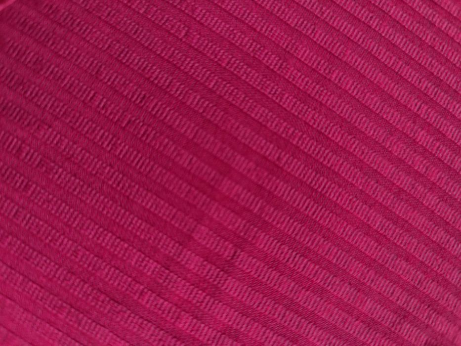 Różowa bluzka prążkowana Stradivarius