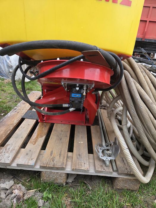 Siewnik poplonów APV 500 M1 Hydrauliczny