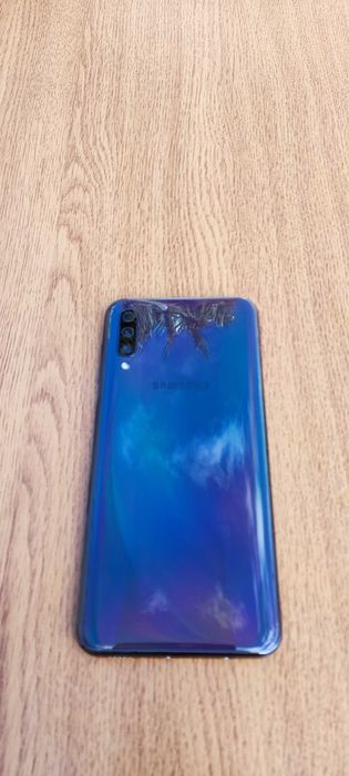 Samsung Galaxy A50 (preto)