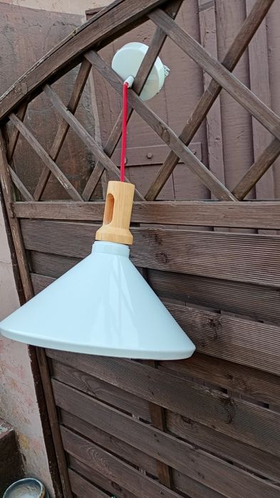 Lampa kuchenna drewno