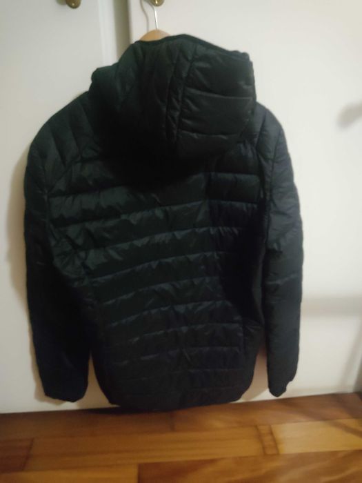 Casaco Guess - M - Preto