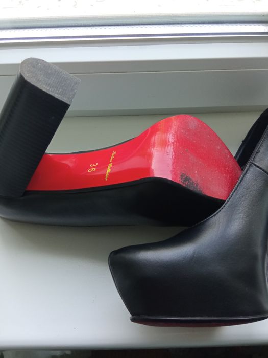 Кожаные лабутены 250 грн.