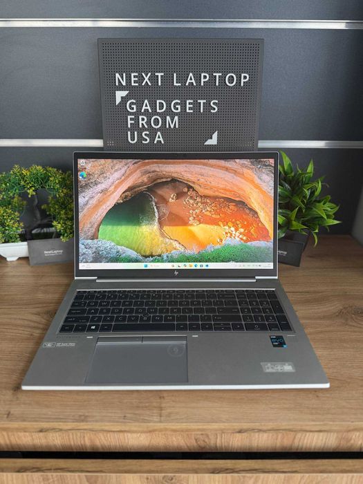 HP EliteBook 850 G8 15.6" FHd i7-11th 24 RAM 256 SSD GB