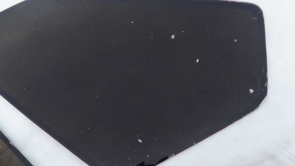 стёкла ваз 2109           .