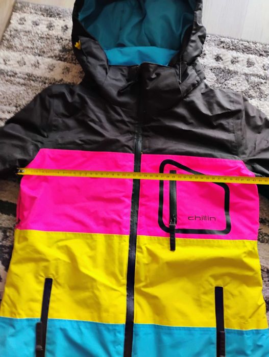 Urzywany kurtka narciarska z cropp