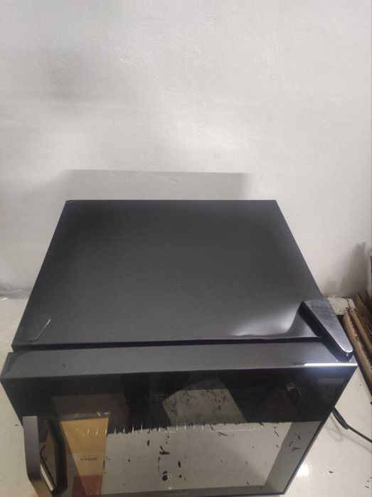 Холодильник мини бар для напитков вина пива Klarstein Beersafe L Onyx