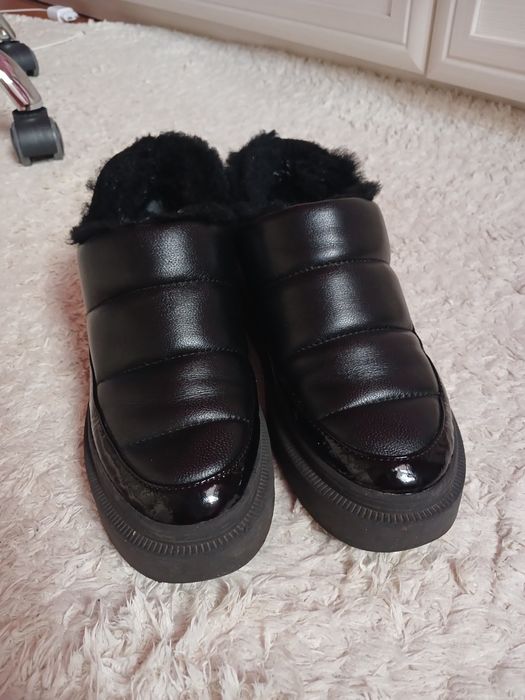 Зимові черевики чорні